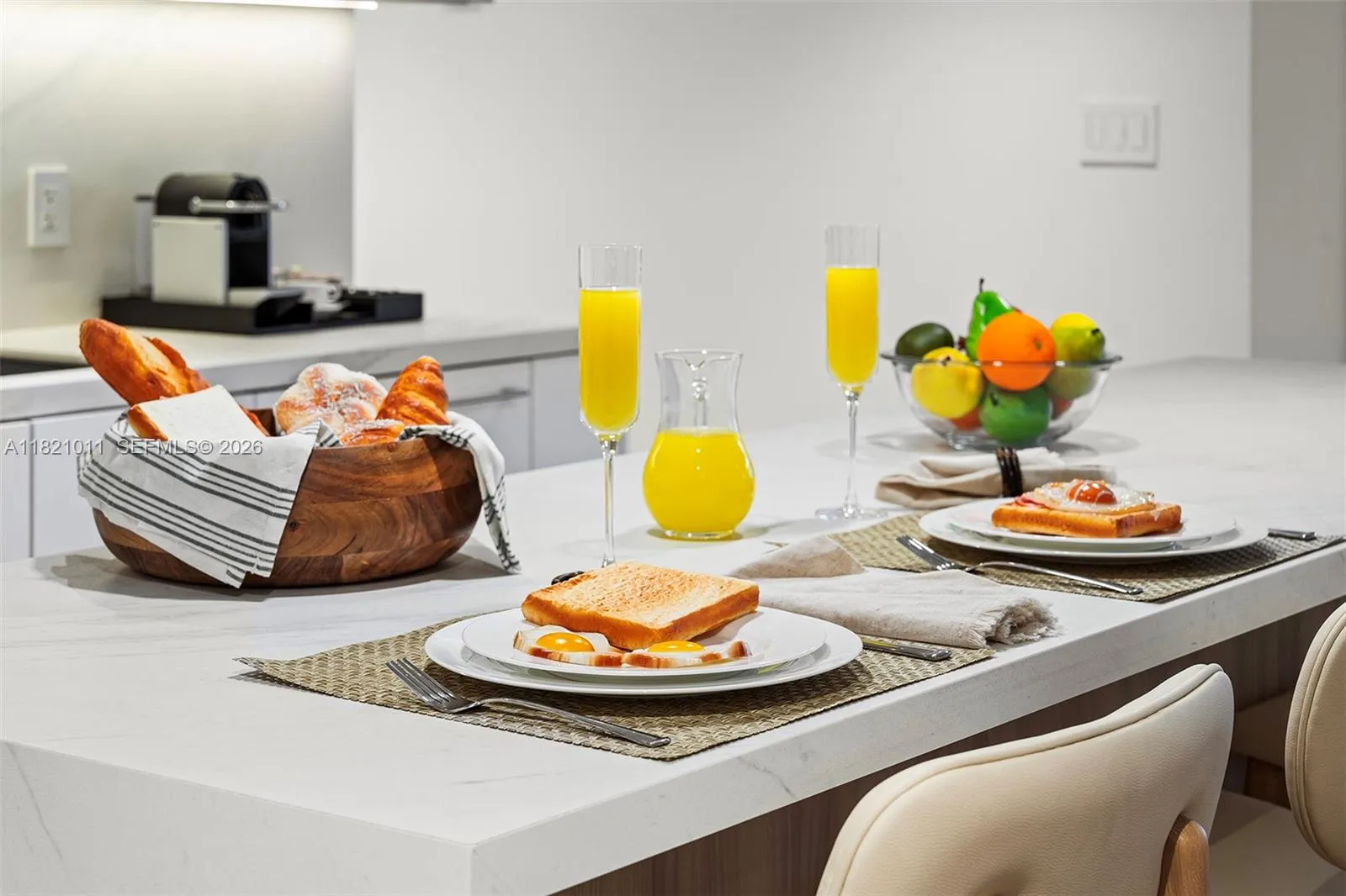 2301 Collins Ave 630, Miami Beach, Florida 33139, Miami Beach, Florida 33139, 2 Bedrooms Bedrooms, ,2 BathroomsBathrooms,Residential Lease,For Rent,2301 Collins Ave 630, Miami Beach, Florida 33139,A11821011