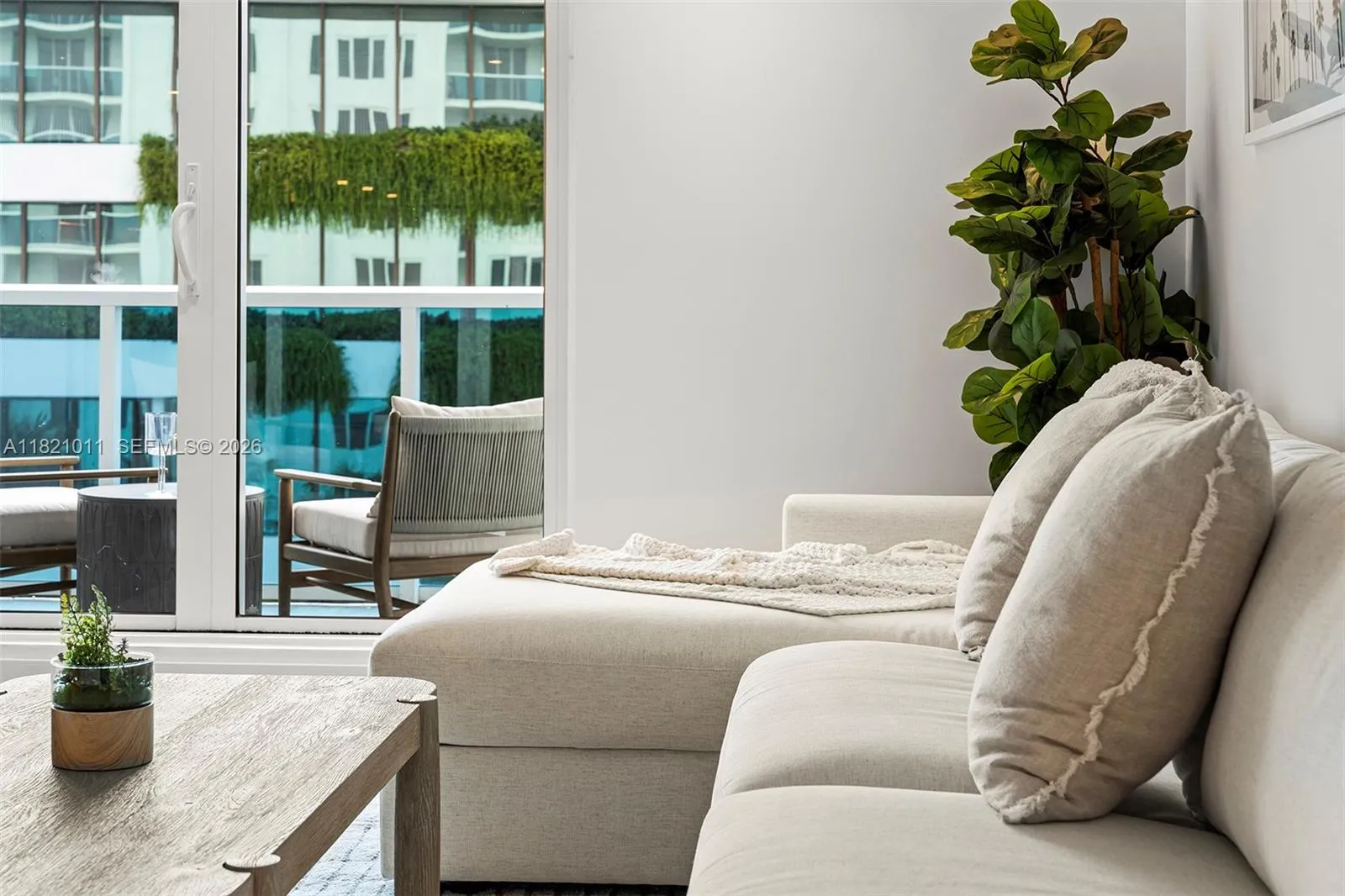 2301 Collins Ave 630, Miami Beach, Florida 33139, Miami Beach, Florida 33139, 2 Bedrooms Bedrooms, ,2 BathroomsBathrooms,Residential Lease,For Rent,2301 Collins Ave 630, Miami Beach, Florida 33139,A11821011