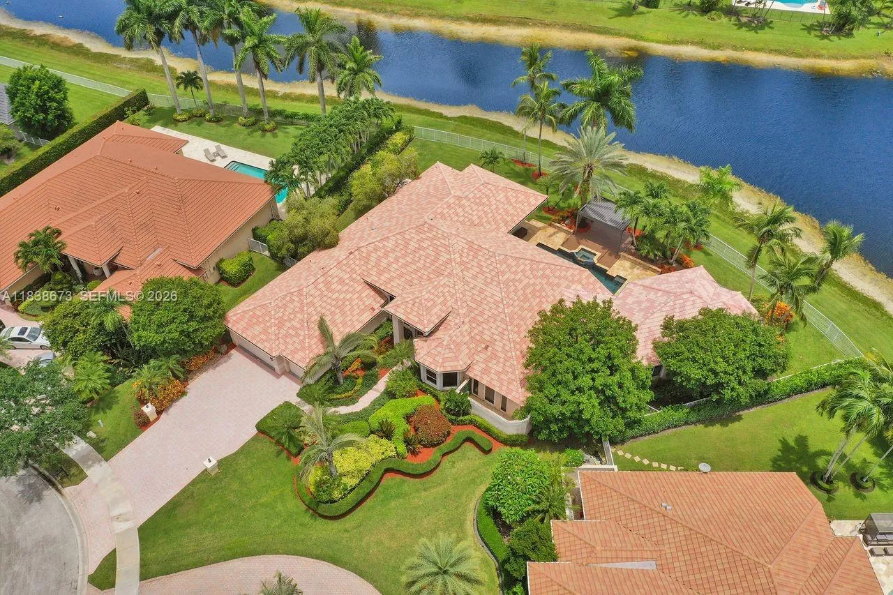 2914 Medinah, Weston, Florida 33332, Weston, Florida 33332, 7 Bedrooms Bedrooms, 1 Room Rooms,5 BathroomsBathrooms,Residential,For Sale,2914 Medinah, Weston, Florida 33332,A11838673