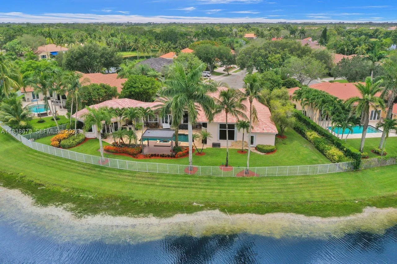 2914 Medinah, Weston, Florida 33332, Weston, Florida 33332, 7 Bedrooms Bedrooms, 1 Room Rooms,5 BathroomsBathrooms,Residential,For Sale,2914 Medinah, Weston, Florida 33332,A11838673