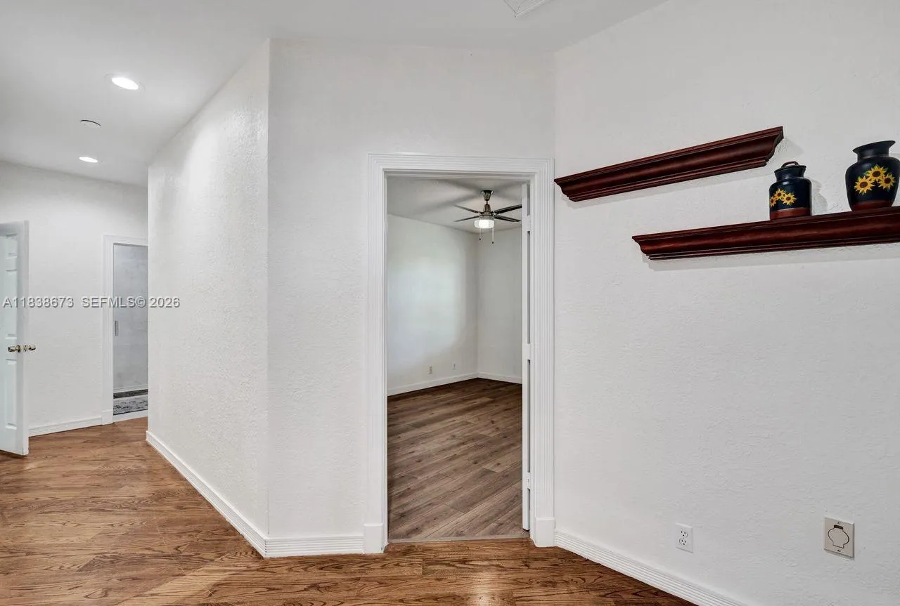 2914 Medinah, Weston, Florida 33332, Weston, Florida 33332, 7 Bedrooms Bedrooms, 1 Room Rooms,5 BathroomsBathrooms,Residential,For Sale,2914 Medinah, Weston, Florida 33332,A11838673