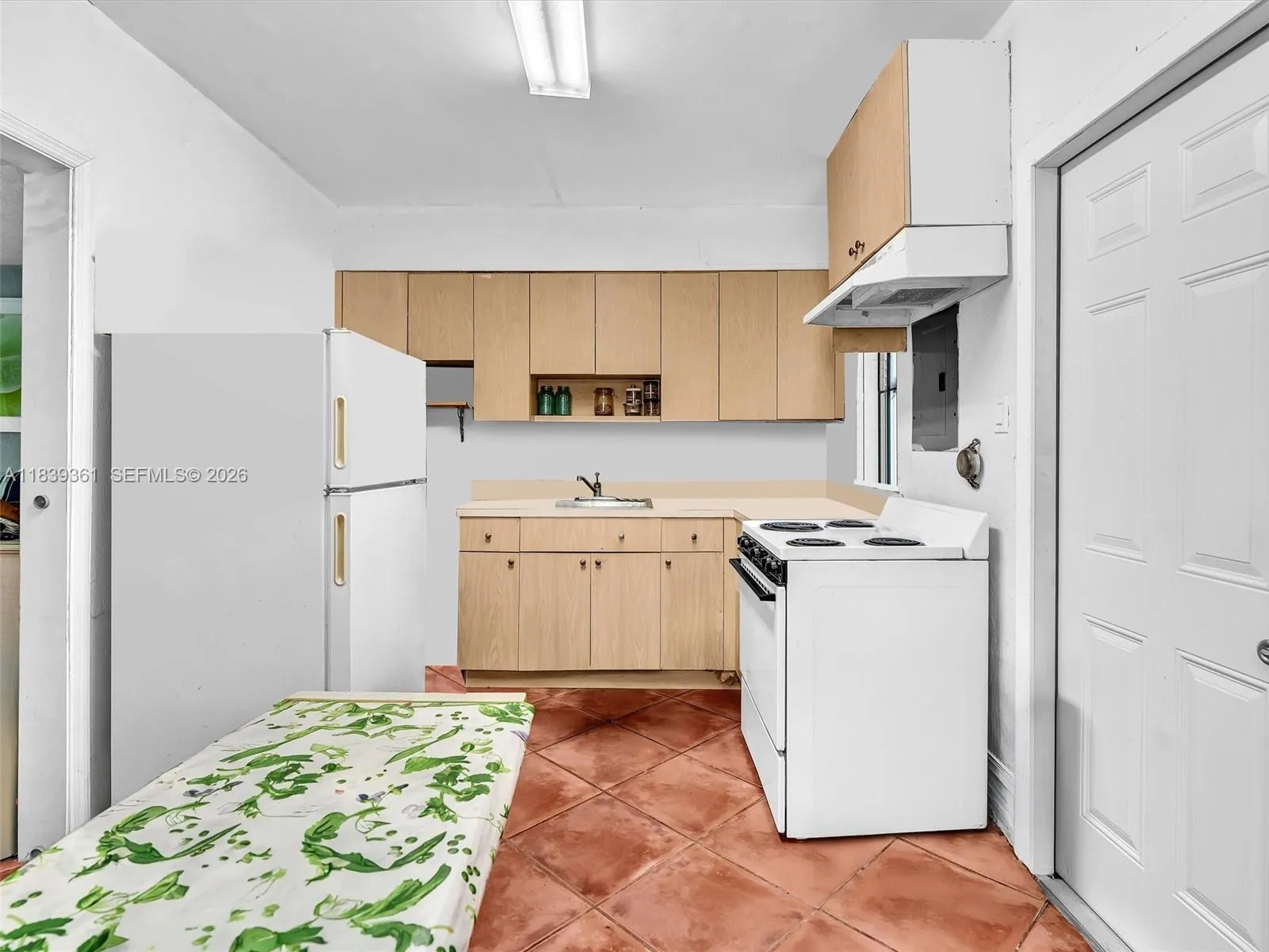 3210 E Elizabeth St, Miami, Florida 33133, Miami, Florida 33133, ,Residential Income,For Sale,3210 E Elizabeth St, Miami, Florida 33133,A11839361