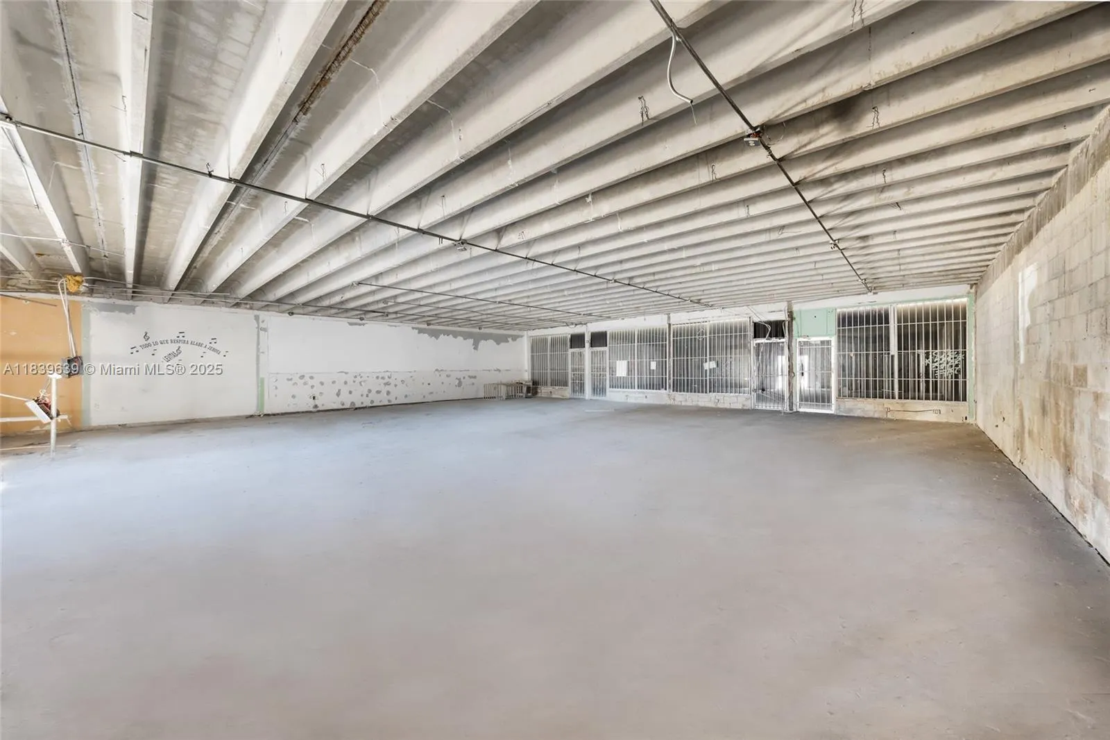 1544 W Flagler St, Miami, Florida 33135, Miami, Florida 33135, ,Commercial Lease,For Rent,1544 W Flagler St, Miami, Florida 33135,A11839639