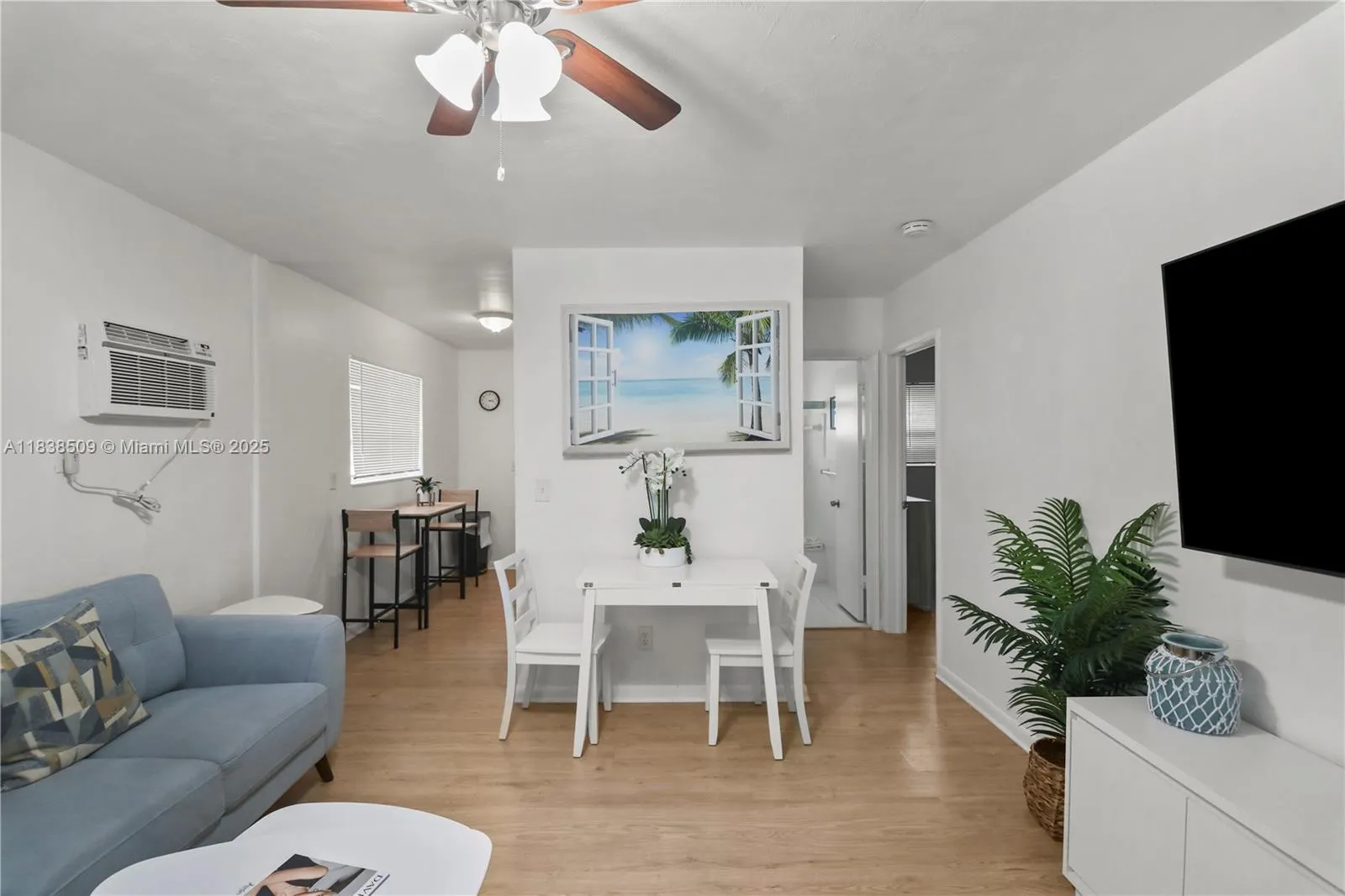 717 Sw 13th Ave 1, Fort Lauderdale, Florida 33312, Fort Lauderdale, Florida 33312, 1 Bedroom Bedrooms, ,1 BathroomBathrooms,Residential Lease,For Rent,717 Sw 13th Ave 1, Fort Lauderdale, Florida 33312,A11838509