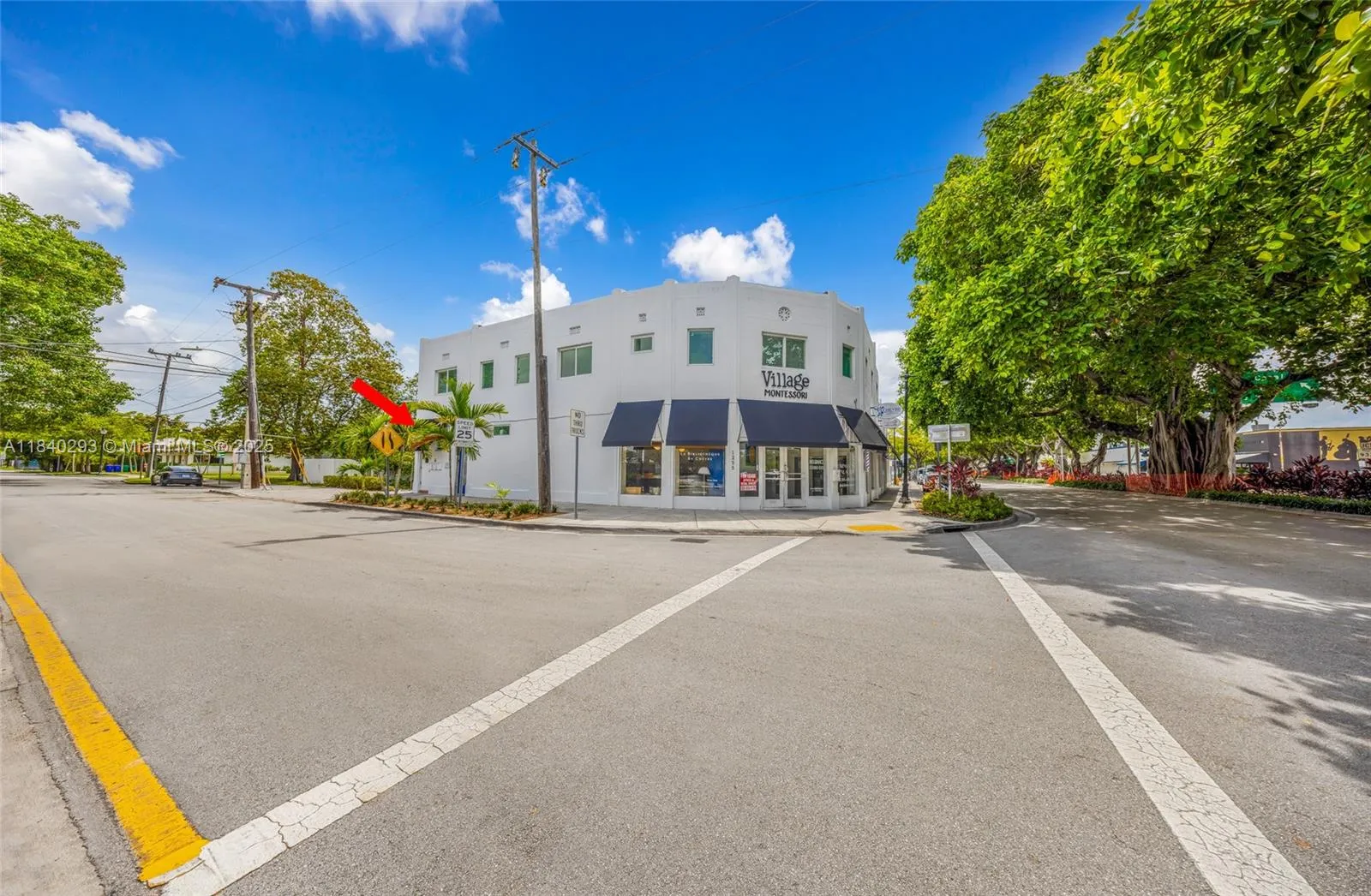 1267 Sw 22nd St, Miami, Florida 33145, Miami, Florida 33145, ,Commercial Lease,For Rent,1267 Sw 22nd St, Miami, Florida 33145,A11840293