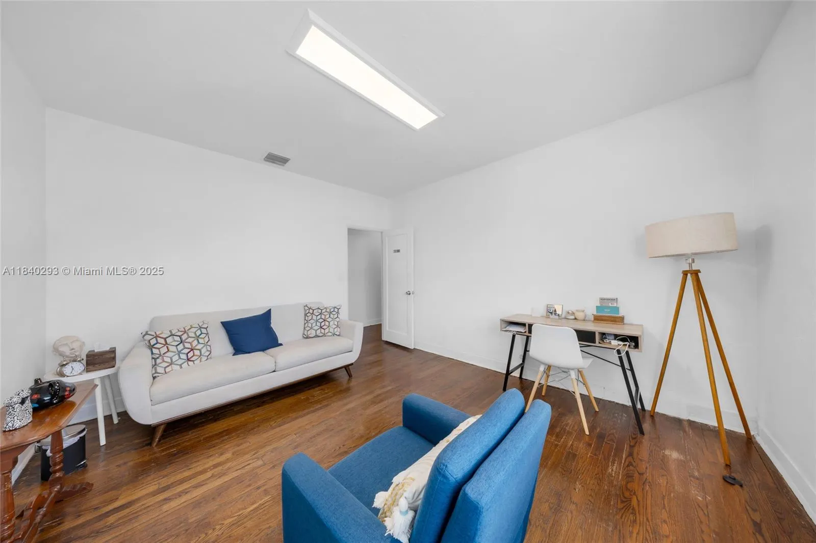 1267 Sw 22nd St, Miami, Florida 33145, Miami, Florida 33145, ,Commercial Lease,For Rent,1267 Sw 22nd St, Miami, Florida 33145,A11840293