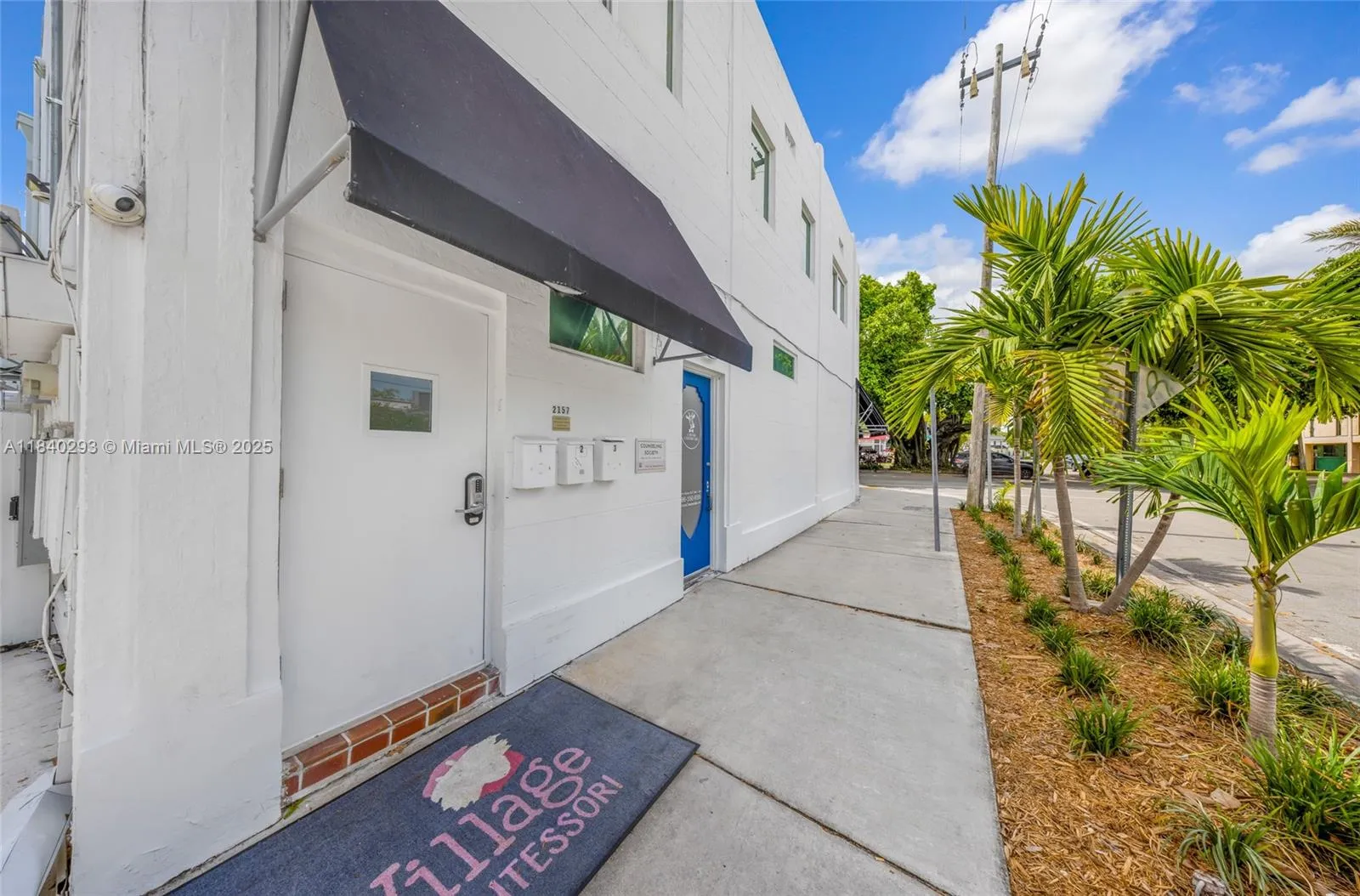 1267 Sw 22nd St, Miami, Florida 33145, Miami, Florida 33145, ,Commercial Lease,For Rent,1267 Sw 22nd St, Miami, Florida 33145,A11840293