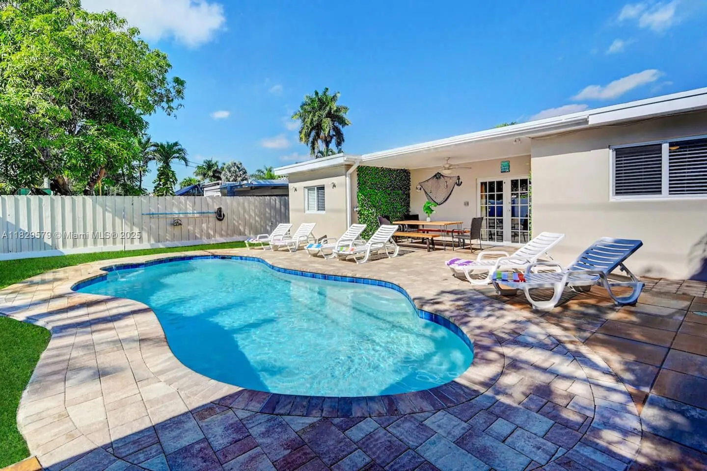 1228 Johnson St, Hollywood, Florida 33019, Hollywood, Florida 33019, 5 Bedrooms Bedrooms, ,3 BathroomsBathrooms,Residential Lease,For Rent,1228 Johnson St, Hollywood, Florida 33019,A11829579