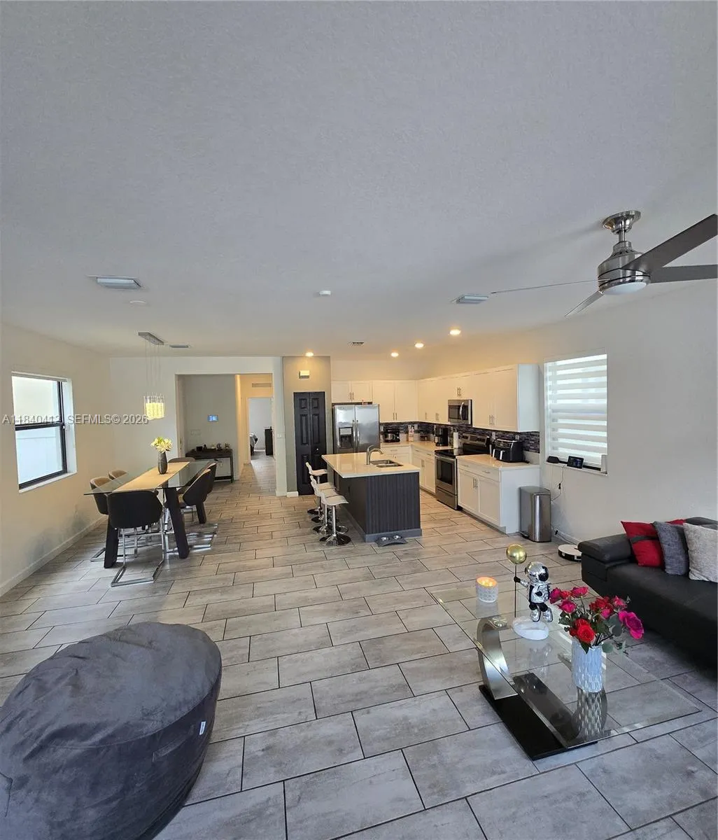 3419 W 109th Pl, Hialeah, Florida 33018, Hialeah, Florida 33018, 4 Bedrooms Bedrooms, ,3 BathroomsBathrooms,Residential,For Sale,3419 W 109th Pl, Hialeah, Florida 33018,A11840412