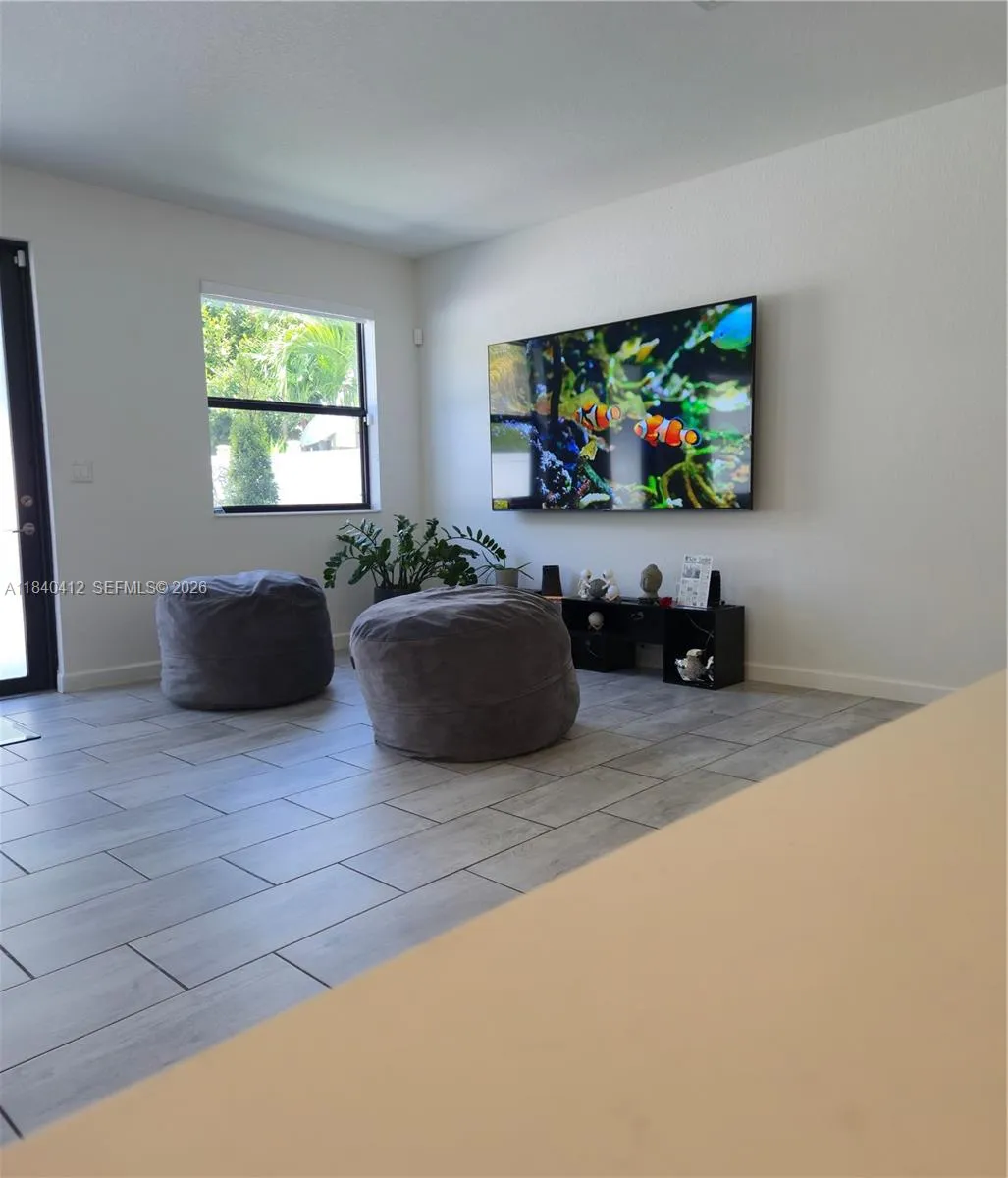 3419 W 109th Pl, Hialeah, Florida 33018, Hialeah, Florida 33018, 4 Bedrooms Bedrooms, ,3 BathroomsBathrooms,Residential,For Sale,3419 W 109th Pl, Hialeah, Florida 33018,A11840412