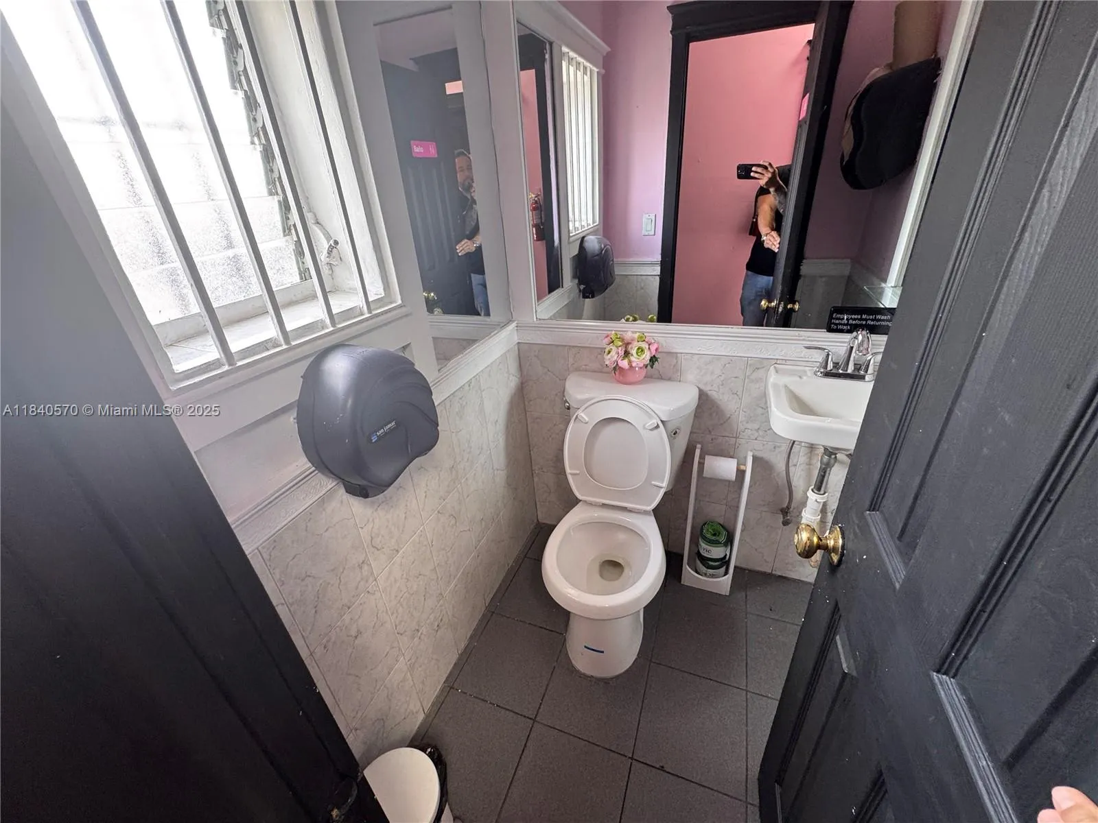 Bakery For E Sale, Hialeah, Florida 33010, Hialeah, Florida 33010, ,Business Opportunity,For Sale,Bakery For E Sale, Hialeah, Florida 33010,A11840570