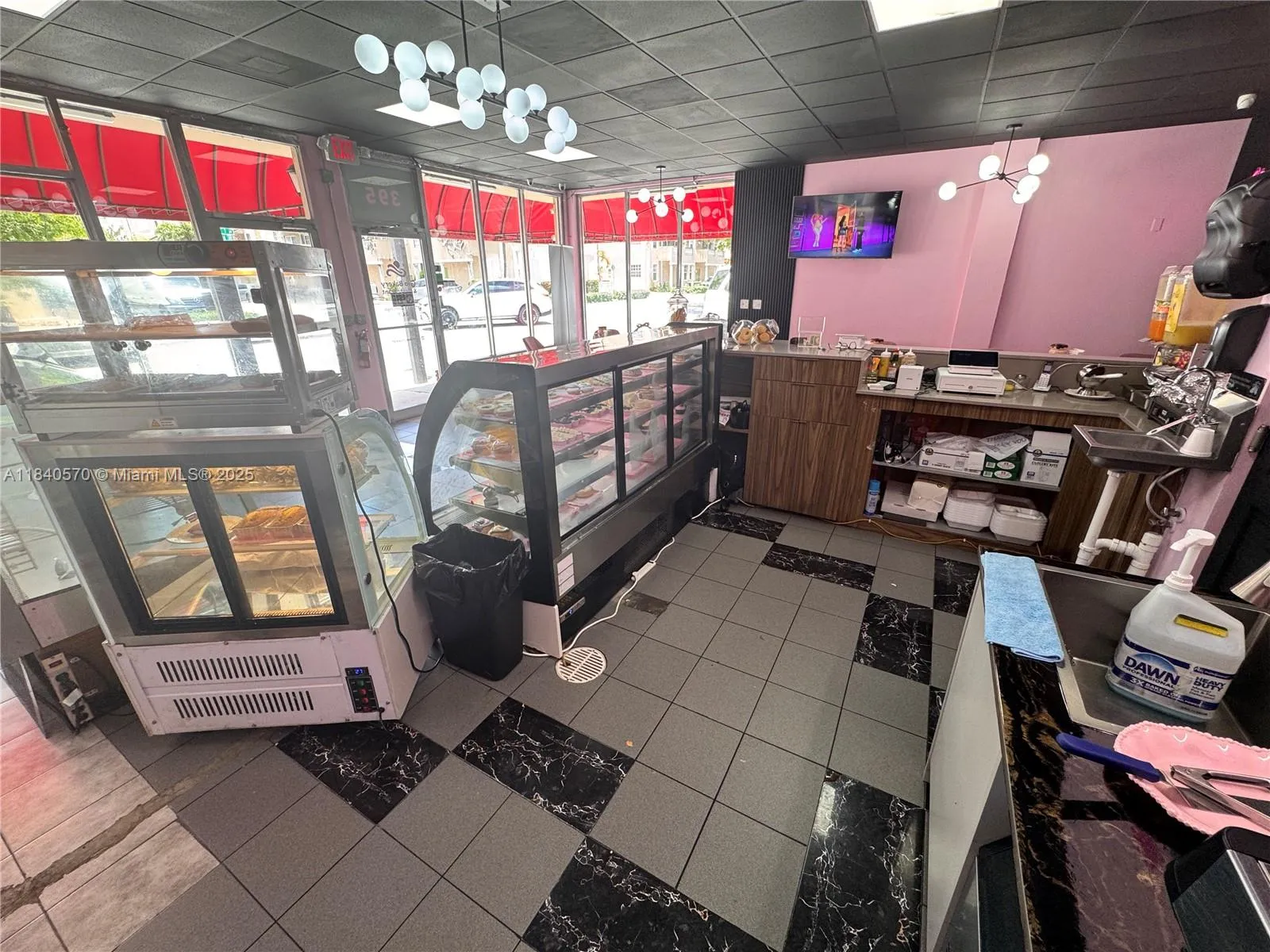 Bakery For E Sale, Hialeah, Florida 33010, Hialeah, Florida 33010, ,Business Opportunity,For Sale,Bakery For E Sale, Hialeah, Florida 33010,A11840570