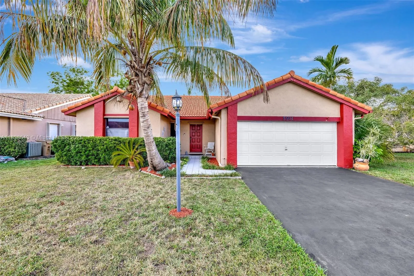 5911 Epsom Ln, Davie, Florida 33331, Davie, Florida 33331, 3 Bedrooms Bedrooms, ,2 BathroomsBathrooms,Residential,For Sale,5911 Epsom Ln, Davie, Florida 33331,A11838513