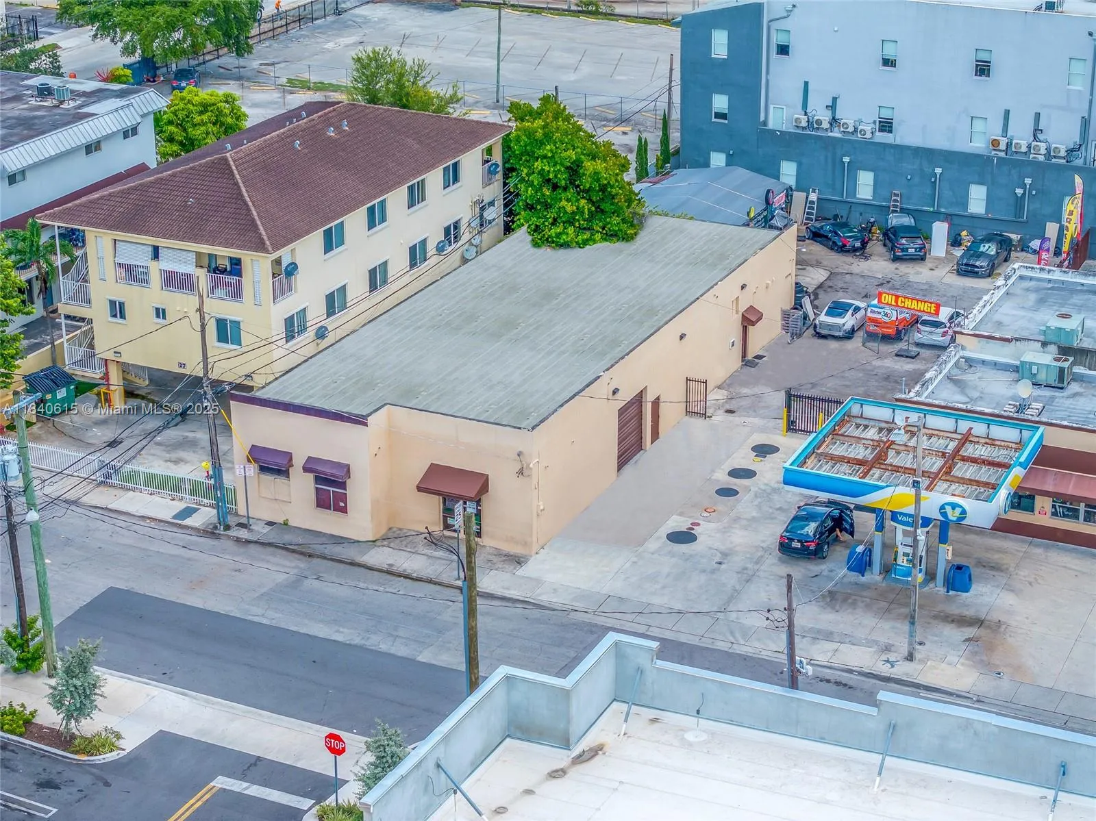 999 W Flagler St, Miami, Florida 33130, Miami, Florida 33130, ,Commercial Lease,For Rent,999 W Flagler St, Miami, Florida 33130,A11840615