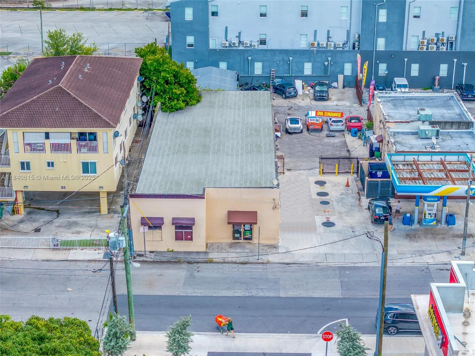 999 W Flagler St, Miami, Florida 33130, Miami, Florida 33130, ,Commercial Lease,For Rent,999 W Flagler St, Miami, Florida 33130,A11840615