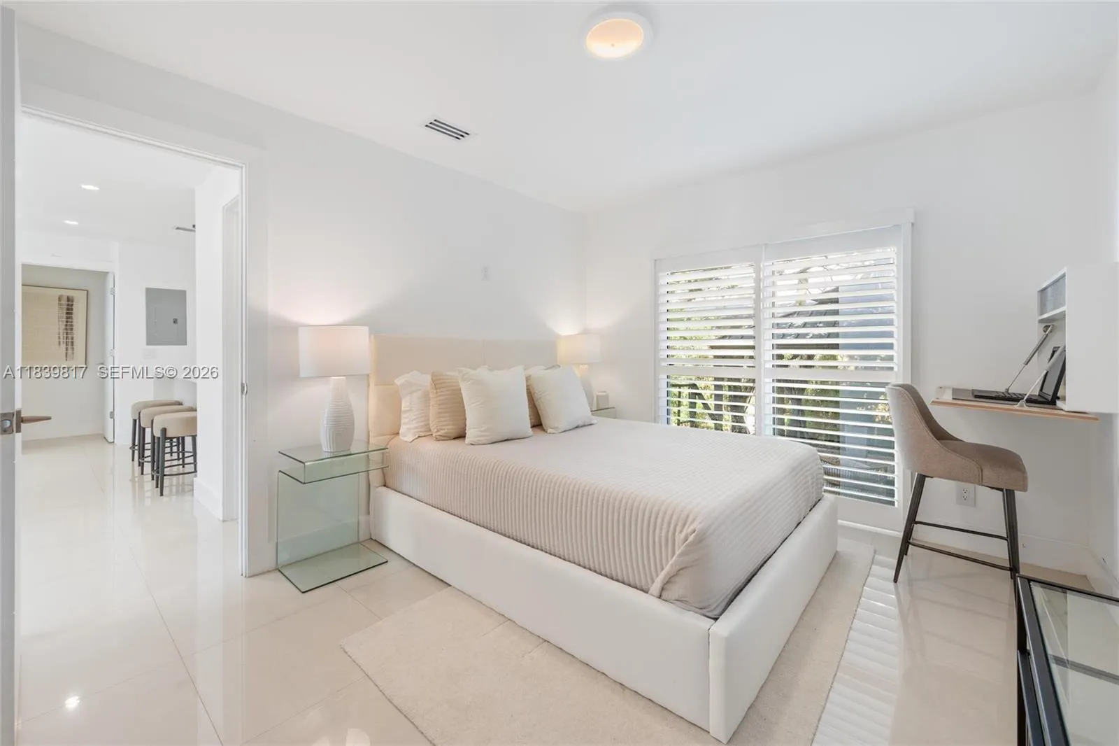 2511 Tequesta Ln, Coconut Grove, Florida 33133, Coconut Grove, Florida 33133, 2 Bedrooms Bedrooms, ,2 BathroomsBathrooms,Residential,For Sale,2511 Tequesta Ln, Coconut Grove, Florida 33133,A11839817