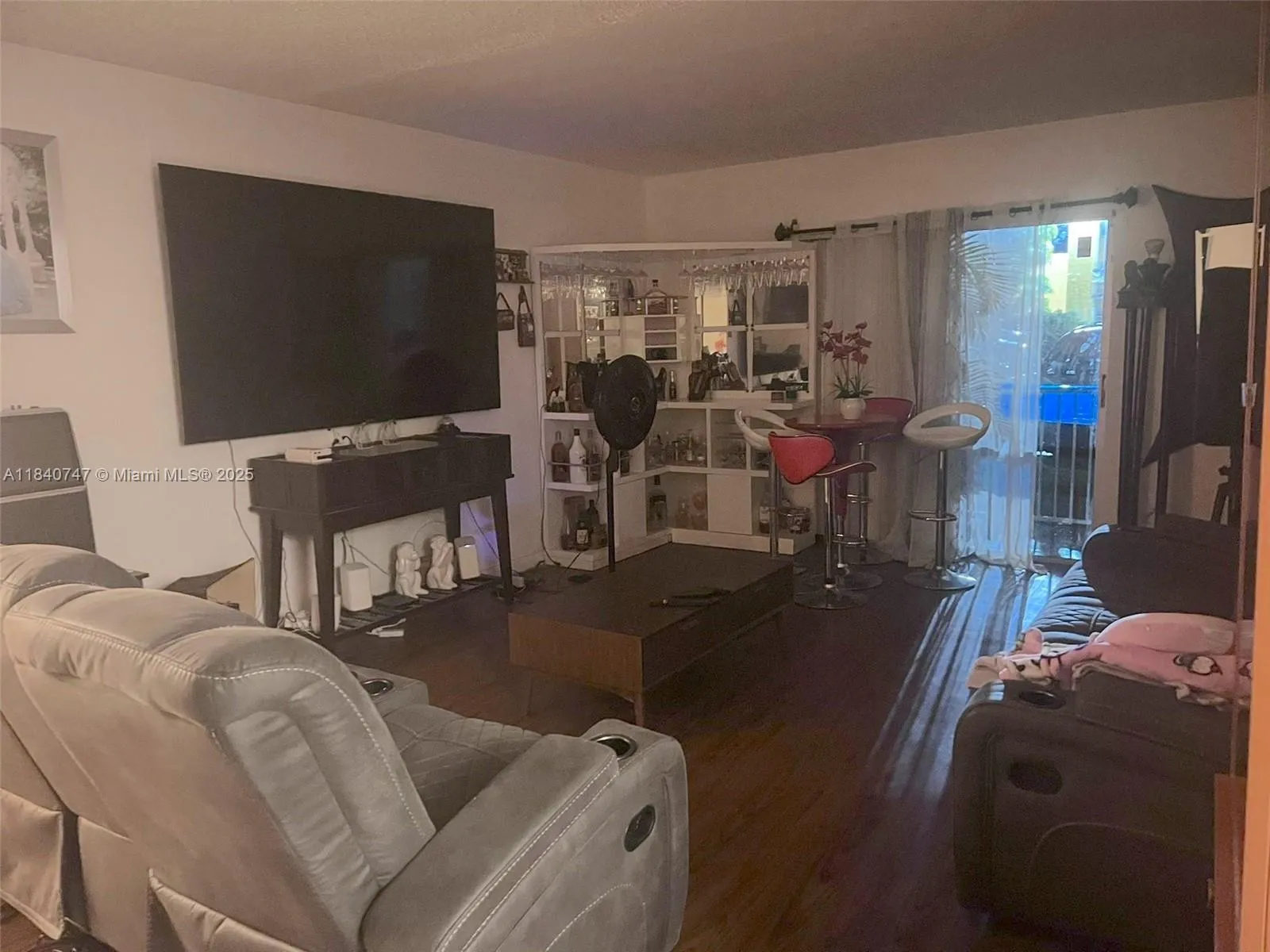 18101 Nw 68th Ave D101, Hialeah, Florida 33015, Hialeah, Florida 33015, 2 Bedrooms Bedrooms, ,2 BathroomsBathrooms,Residential,For Sale,18101 Nw 68th Ave D101, Hialeah, Florida 33015,A11840747