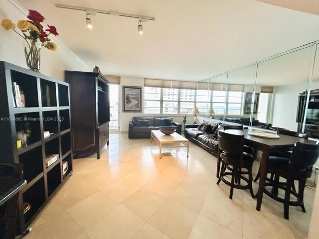 at 100 Lincoln Rd, Miami Beach, FL 33139 Unit For Rent 1 Bedroom 1 Bathroom MLS# A11840882 Price $3,000 700