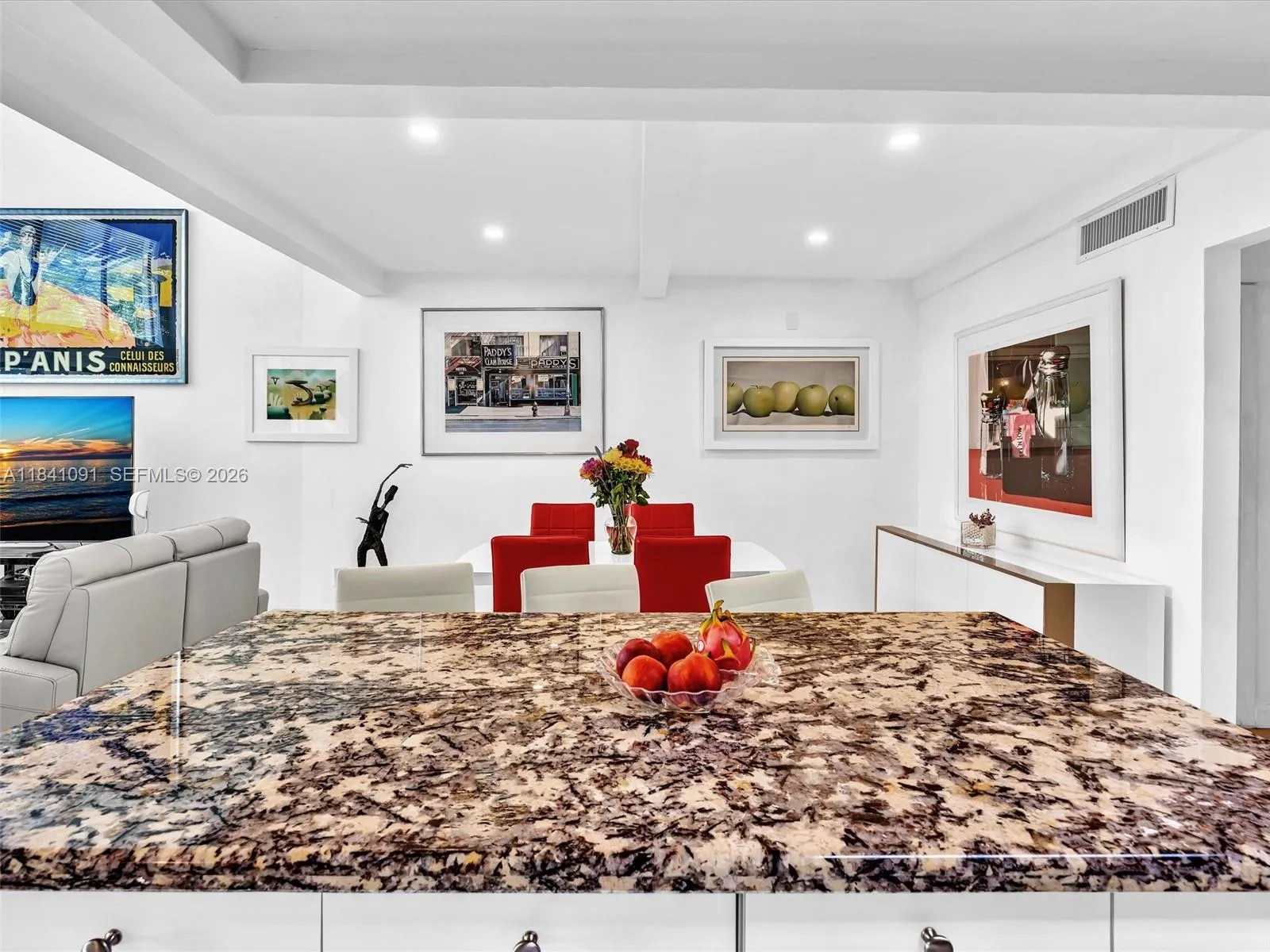 19200 Ne 25th Ave 323c, Miami, Florida 33180, Miami, Florida 33180, 3 Bedrooms Bedrooms, ,2 BathroomsBathrooms,Residential,For Sale,19200 Ne 25th Ave 323c, Miami, Florida 33180,A11841091
