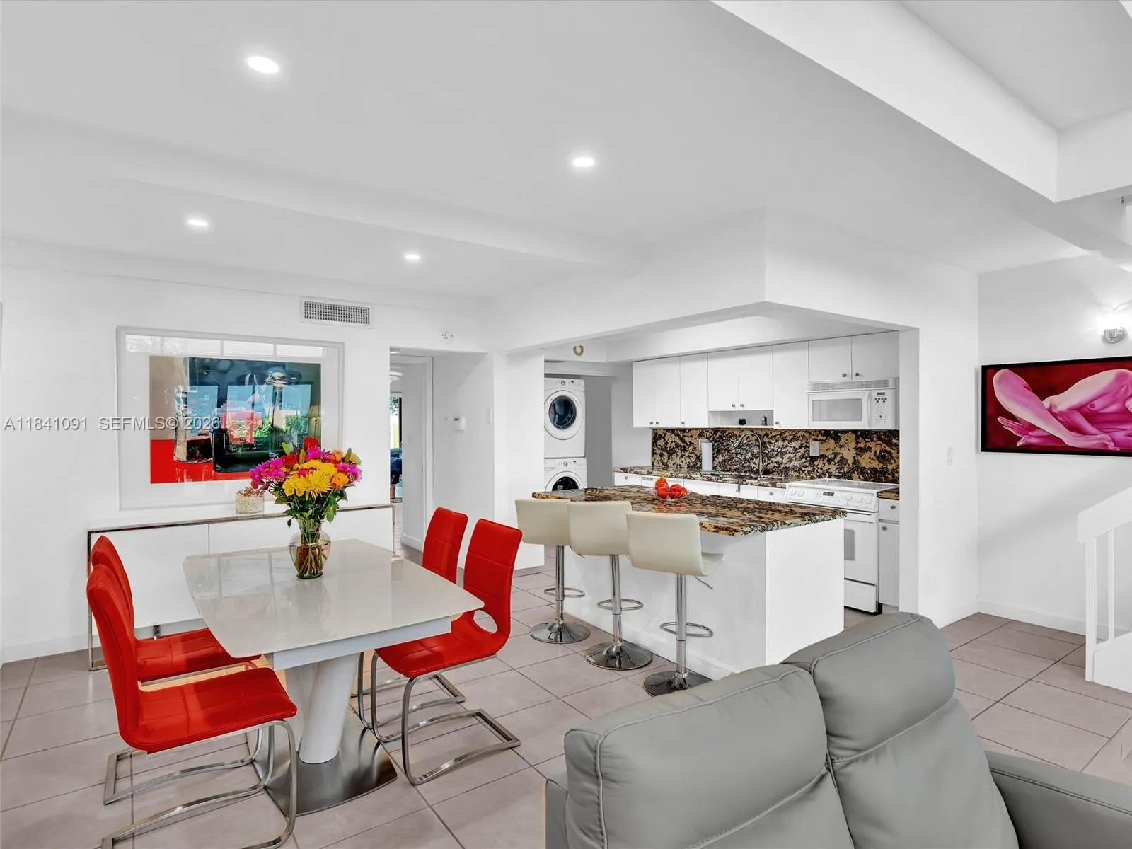 Wood cabinets and granite counters.