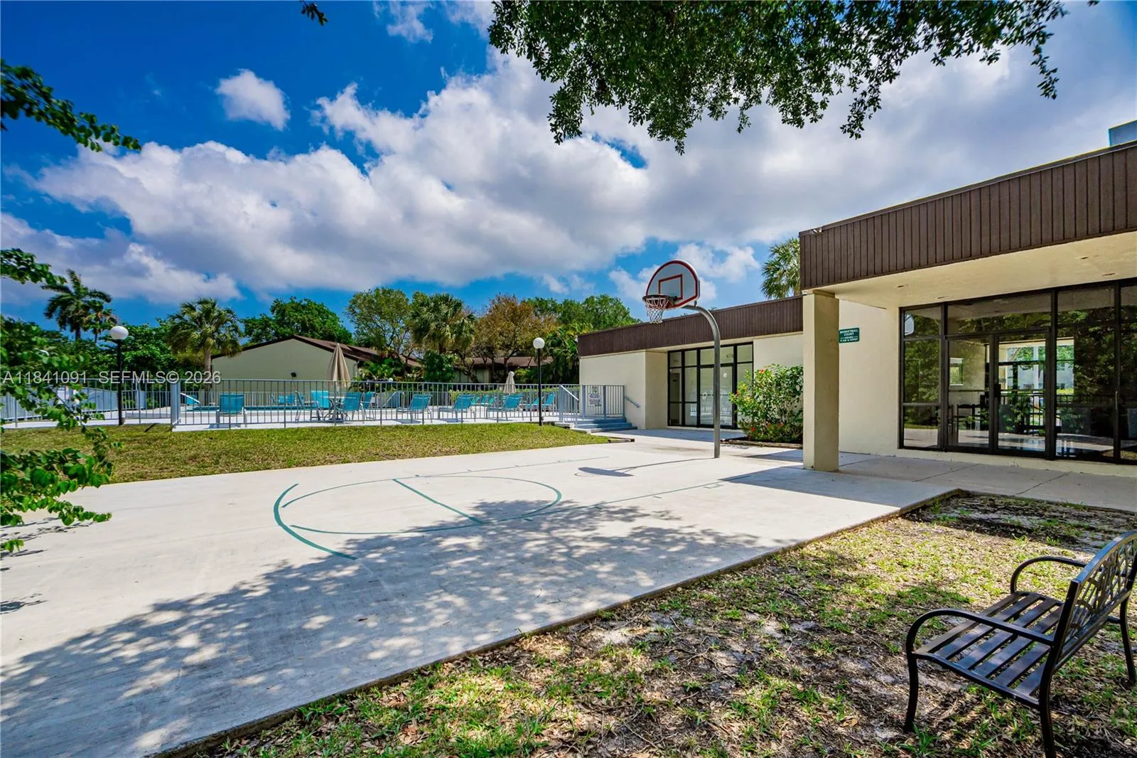 19200 Ne 25th Ave 323c, Miami, Florida 33180, Miami, Florida 33180, 3 Bedrooms Bedrooms, ,2 BathroomsBathrooms,Residential,For Sale,19200 Ne 25th Ave 323c, Miami, Florida 33180,A11841091