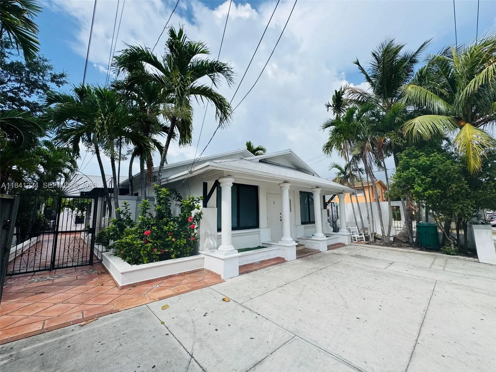 1238 Sw 4th St, Miami, Florida 33135, Miami, Florida 33135, ,Residential Income,For Sale,1238 Sw 4th St, Miami, Florida 33135,A11841234