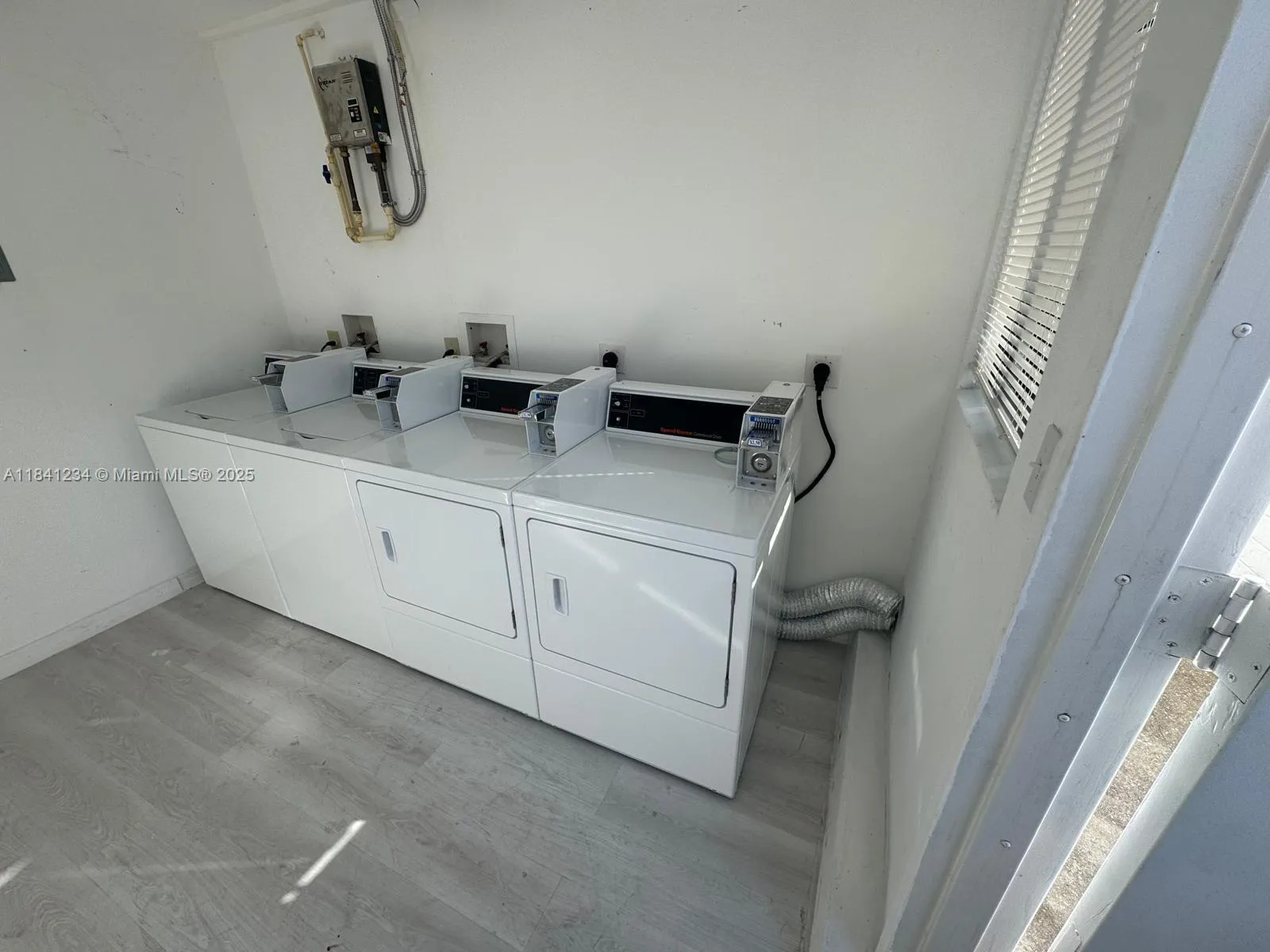 1238 Sw 4th St, Miami, Florida 33135, Miami, Florida 33135, ,Residential Income,For Sale,1238 Sw 4th St, Miami, Florida 33135,A11841234