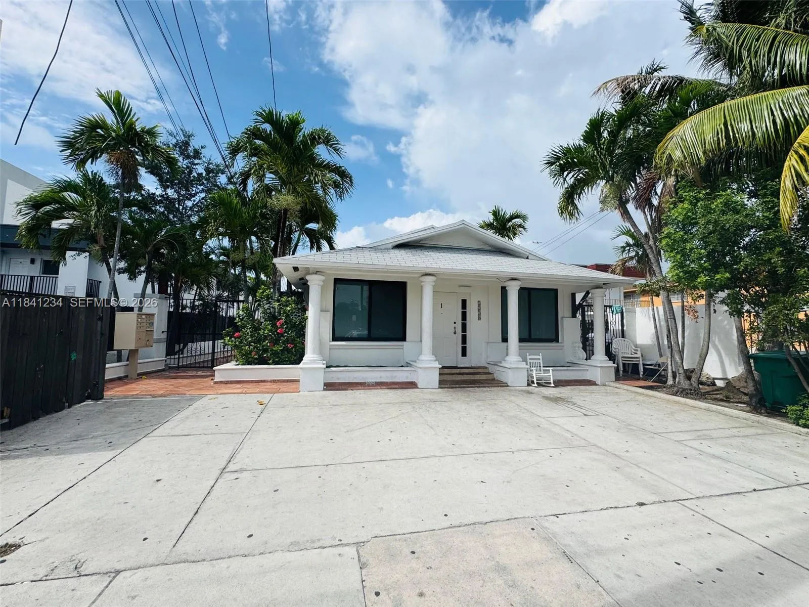 1238 Sw 4th St, Miami, Florida 33135, Miami, Florida 33135, ,Residential Income,For Sale,1238 Sw 4th St, Miami, Florida 33135,A11841234