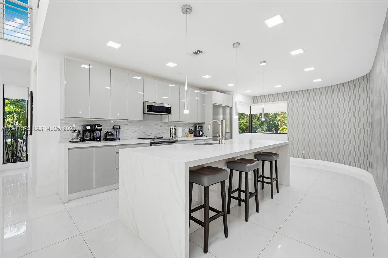 14401 Sunset Ln, Southwest Ranches, Florida 33330, Southwest Ranches, Florida 33330, 6 Bedrooms Bedrooms, ,6 BathroomsBathrooms,Residential Lease,For Rent,14401 Sunset Ln, Southwest Ranches, Florida 33330,A11840575