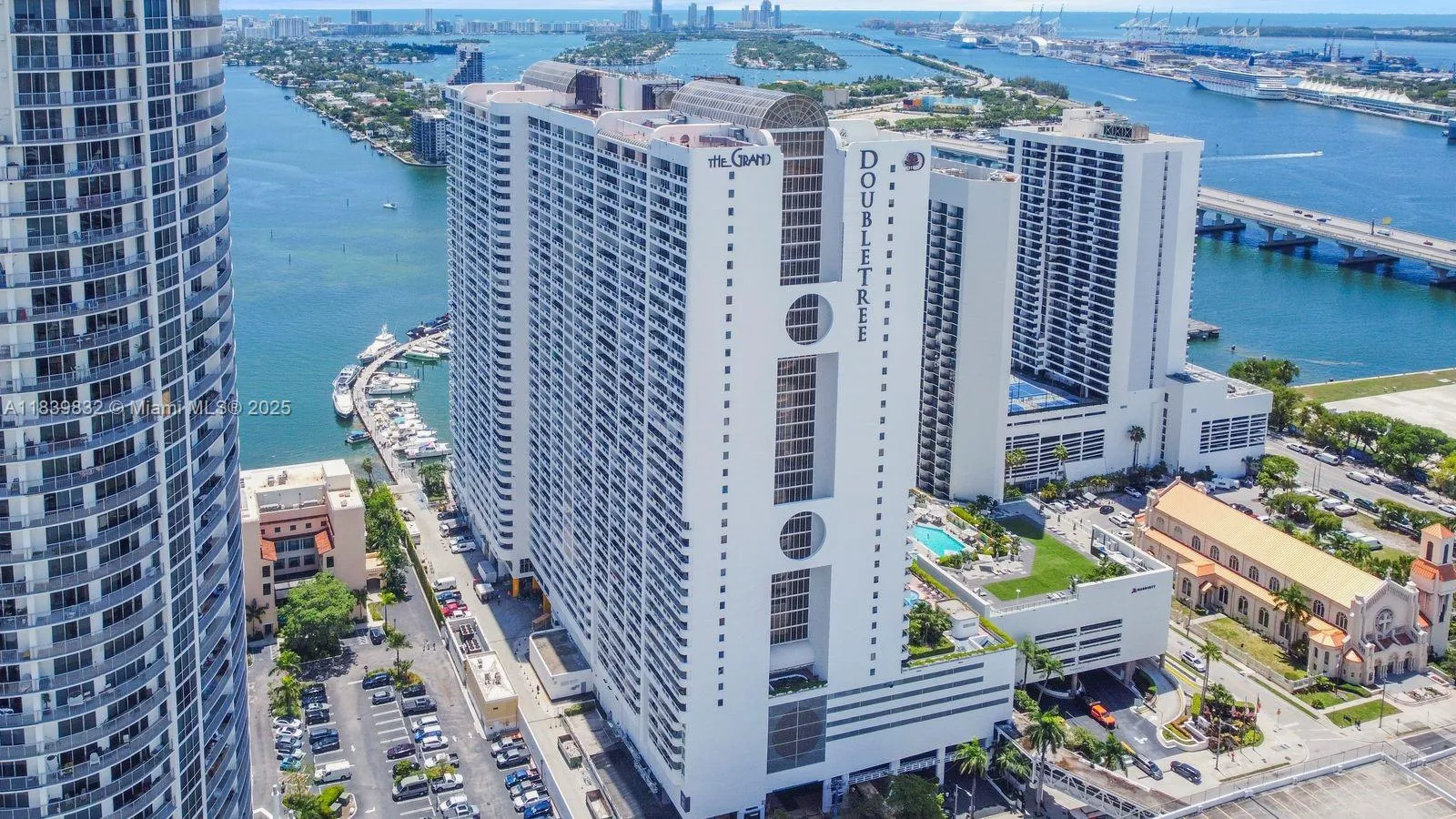 1717 N Bayshore Dr A-2635, Miami, Florida 33132, Miami, Florida 33132, 2 Bedrooms Bedrooms, ,2 BathroomsBathrooms,Residential,For Sale,1717 N Bayshore Dr A-2635, Miami, Florida 33132,A11839832