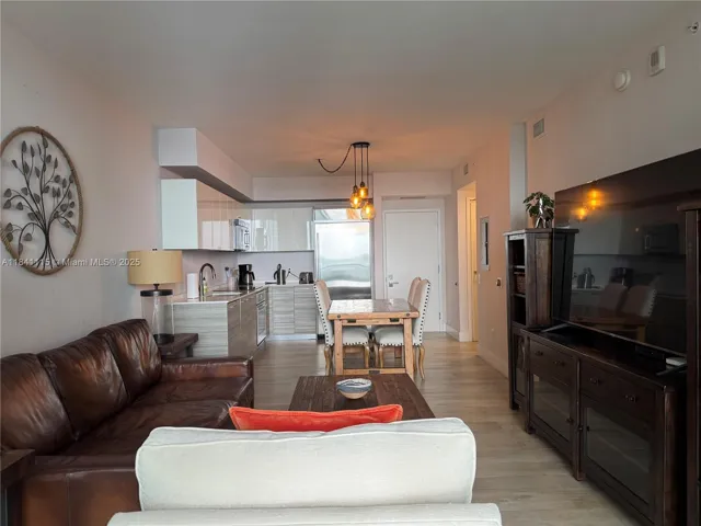at 1300 Brickell Bay Dr, Miami, FL 33131 Unit For Sale 1 Bedroom 1 Bathroom MLS# A11841115 Price $675,000 701