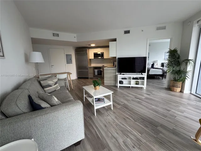at 1300 Brickell Bay Dr, Miami, FL 33131 Unit For Sale 2 Bedrooms 3 Bathrooms MLS# A11841085 Price $875,000 969