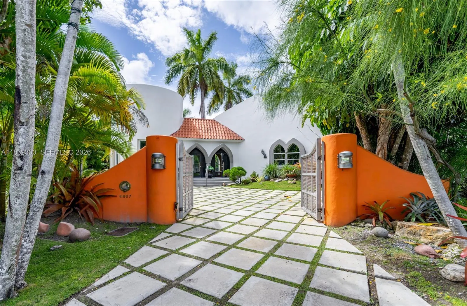 6867 Sw 62nd Ter, South Miami, Florida 33143, South Miami, Florida 33143, 3 Bedrooms Bedrooms, ,2 BathroomsBathrooms,Residential,For Sale,6867 Sw 62nd Ter, South Miami, Florida 33143,A11839300