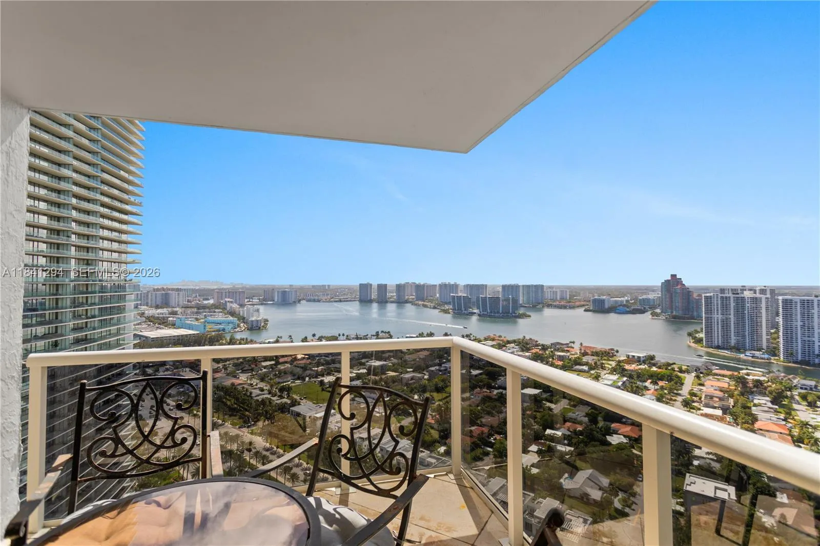 19111 Collins Ave 3507, Sunny Isles Beach, Florida, Sunny Isles Beach, Florida 33160, 2 Bedrooms Bedrooms, ,2 BathroomsBathrooms,Residential Lease,For Rent,19111 Collins Ave 3507, Sunny Isles Beach, Florida,A11841294