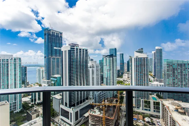 at 45 9th St, Miami, FL 33130 Unit For Sale 2 Bedrooms 2 Bathrooms MLS# A11841610 Price $1,050,000 1121
