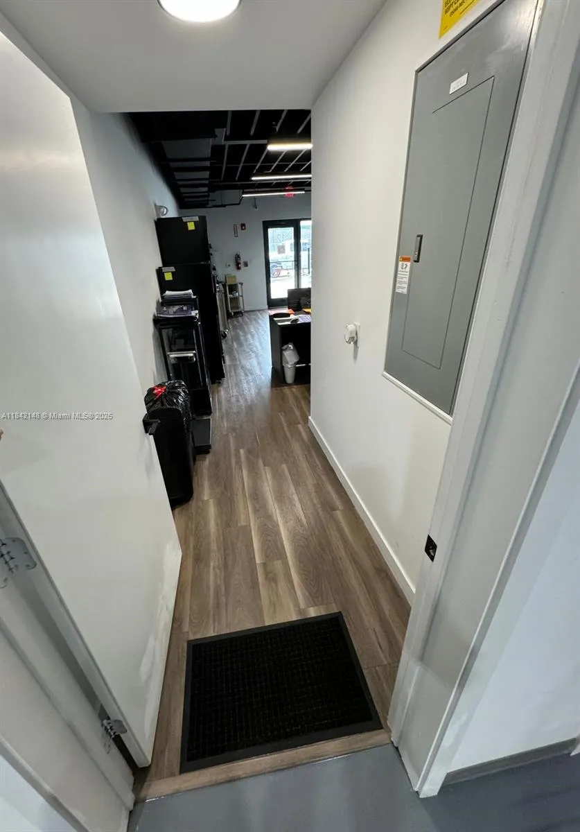 7265 Nw 74th St 12, Medley, Florida 33166, Medley, Florida 33166, ,Commercial Lease,For Rent,7265 Nw 74th St 12, Medley, Florida 33166,A11842148