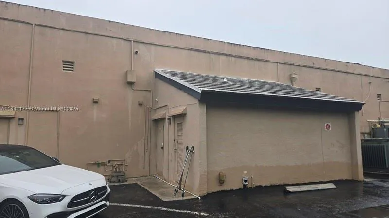 8275 W Broward Blvd, Plantation, Florida 33324, Plantation, Florida 33324, ,Business Opportunity,For Sale,8275 W Broward Blvd, Plantation, Florida 33324,A11842177