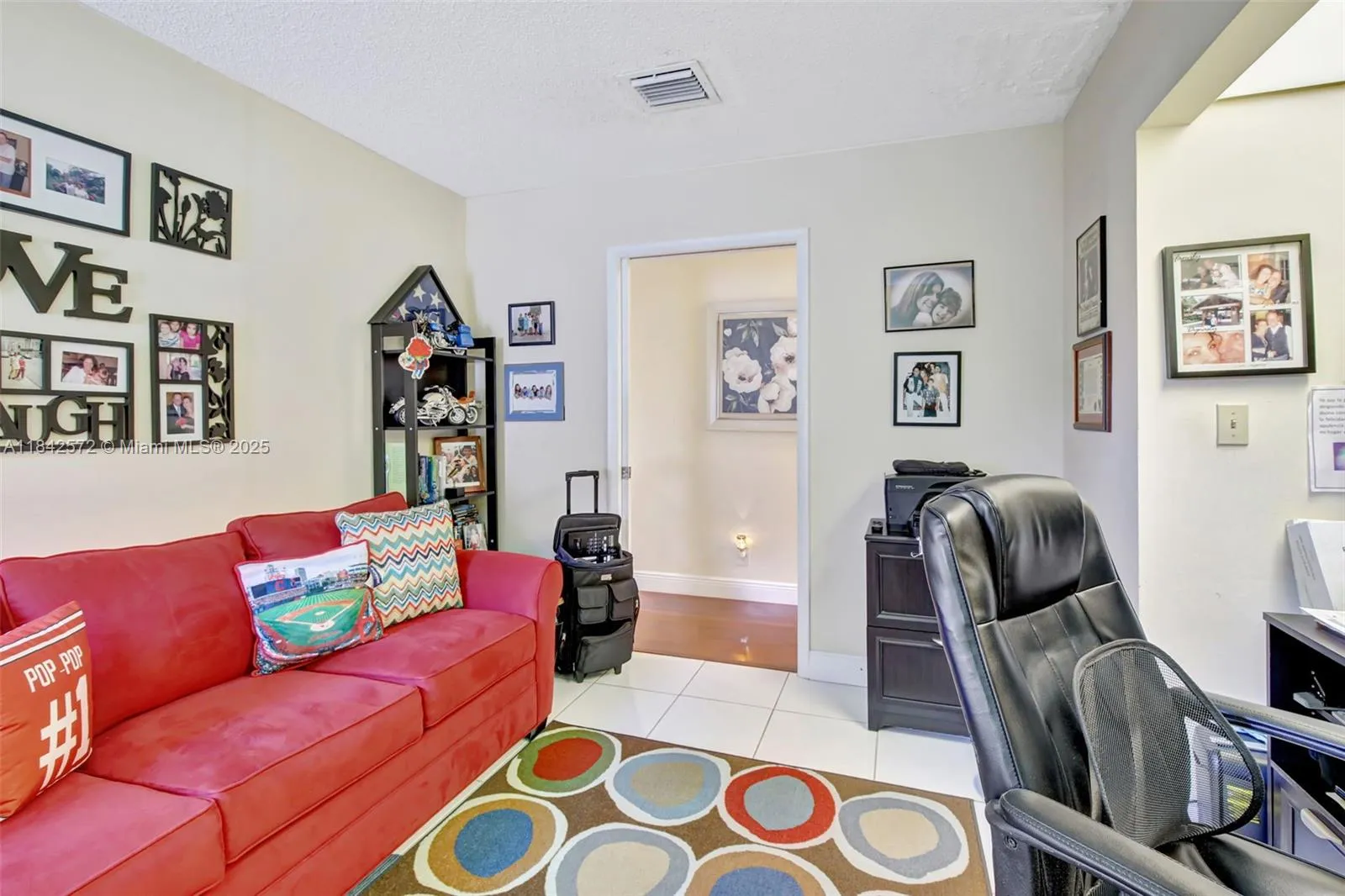 2078 Sw 71st Way, Davie, Florida 33317, Davie, Florida 33317, 4 Bedrooms Bedrooms, ,2 BathroomsBathrooms,Residential,For Sale,2078 Sw 71st Way, Davie, Florida 33317,A11842572