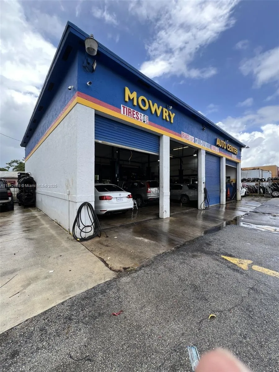 777 W Mowry Dr, Homestead, Florida 33030, Homestead, Florida 33030, ,Commercial Lease,For Rent,777 W Mowry Dr, Homestead, Florida 33030,A11842628