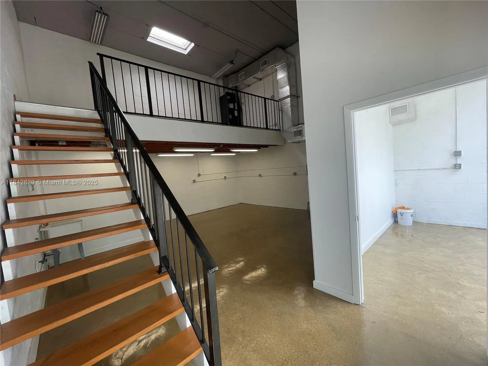 12304 Sw 132nd Ct A-3, Miami, Florida 33186, Miami, Florida 33186, ,Commercial Lease,For Rent,12304 Sw 132nd Ct A-3, Miami, Florida 33186,A11842629