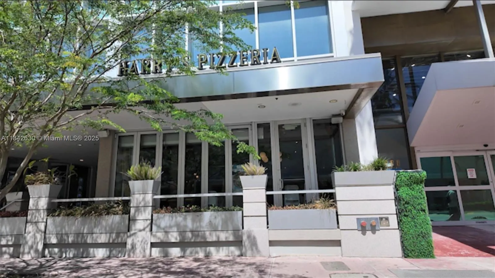 Miami Beach, Florida 33139, ,Commercial Lease,For Rent,A11842630