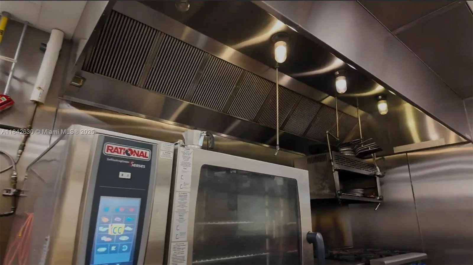 Miami Beach, Florida 33139, ,Commercial Lease,For Rent,A11842630