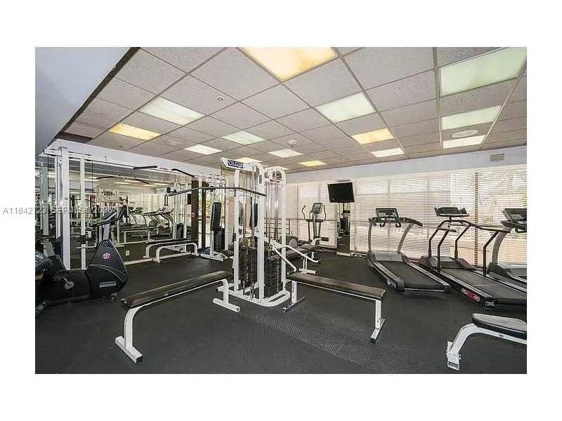 2555 Collins Ave Ph214, Miami Beach, Florida 33140, Miami Beach, Florida 33140, 1 Bedroom Bedrooms, ,2 BathroomsBathrooms,Residential Lease,For Rent,2555 Collins Ave Ph214, Miami Beach, Florida 33140,A11842723