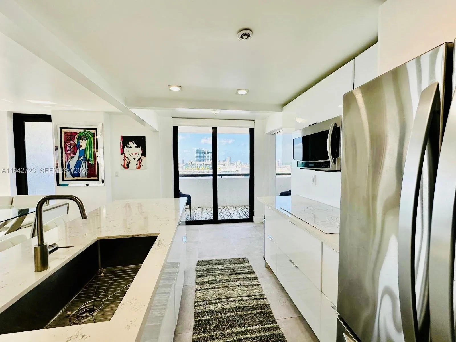 2555 Collins Ave Ph214, Miami Beach, Florida 33140, Miami Beach, Florida 33140, 1 Bedroom Bedrooms, ,2 BathroomsBathrooms,Residential Lease,For Rent,2555 Collins Ave Ph214, Miami Beach, Florida 33140,A11842723