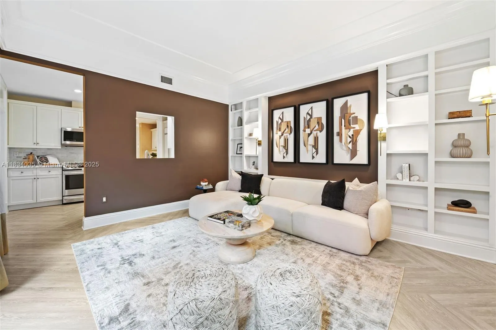 568 Loretto Ave 11, Coral Gables, Florida 33146, Coral Gables, Florida 33146, 3 Bedrooms Bedrooms, ,3 BathroomsBathrooms,Residential,For Sale,568 Loretto Ave 11, Coral Gables, Florida 33146,A11834035