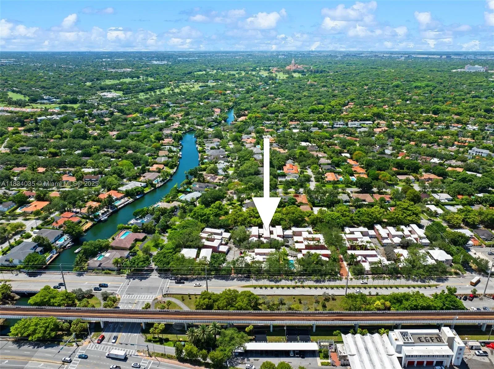 568 Loretto Ave 11, Coral Gables, Florida 33146, Coral Gables, Florida 33146, 3 Bedrooms Bedrooms, ,3 BathroomsBathrooms,Residential,For Sale,568 Loretto Ave 11, Coral Gables, Florida 33146,A11834035