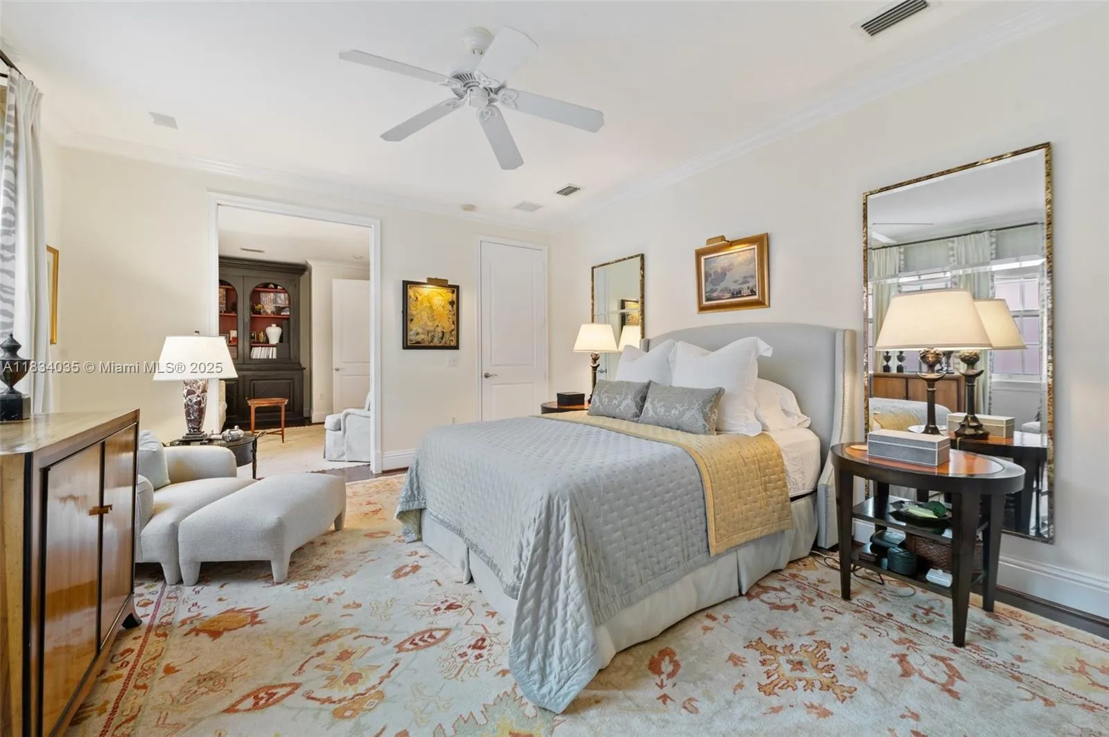 568 Loretto Ave 11, Coral Gables, Florida 33146, Coral Gables, Florida 33146, 3 Bedrooms Bedrooms, ,3 BathroomsBathrooms,Residential,For Sale,568 Loretto Ave 11, Coral Gables, Florida 33146,A11834035