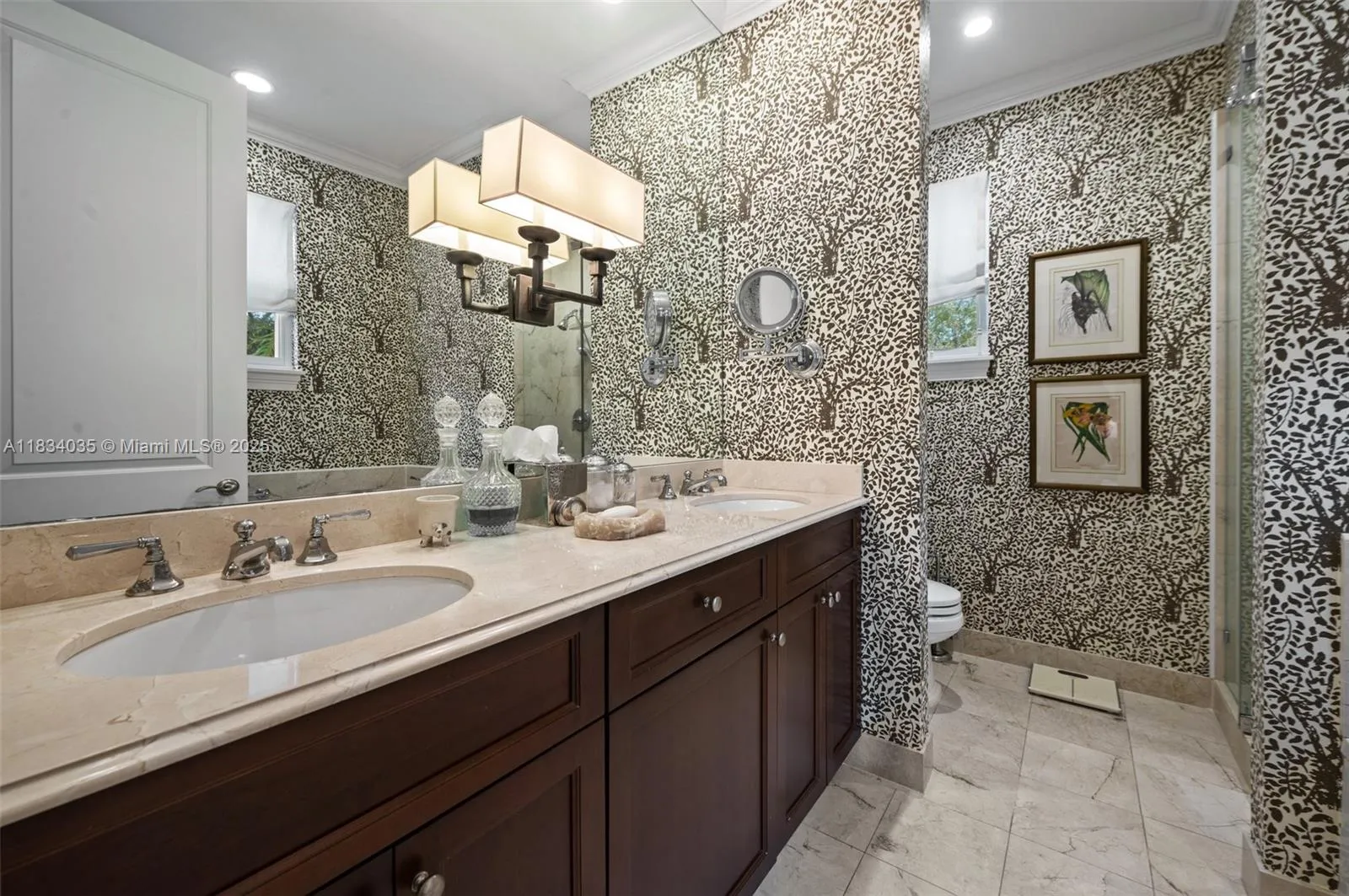 568 Loretto Ave 11, Coral Gables, Florida 33146, Coral Gables, Florida 33146, 3 Bedrooms Bedrooms, ,3 BathroomsBathrooms,Residential,For Sale,568 Loretto Ave 11, Coral Gables, Florida 33146,A11834035