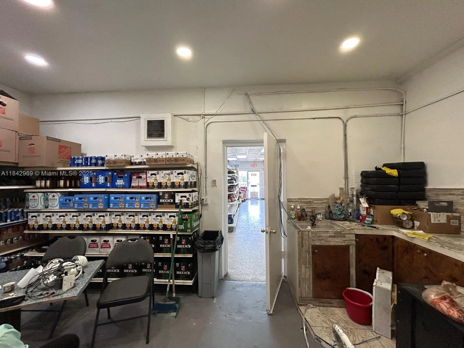 622 E 9th Street, Hialeah, Florida 33010, Hialeah, Florida 33010, ,Business Opportunity,For Sale,622 E 9th Street, Hialeah, Florida 33010,A11842969