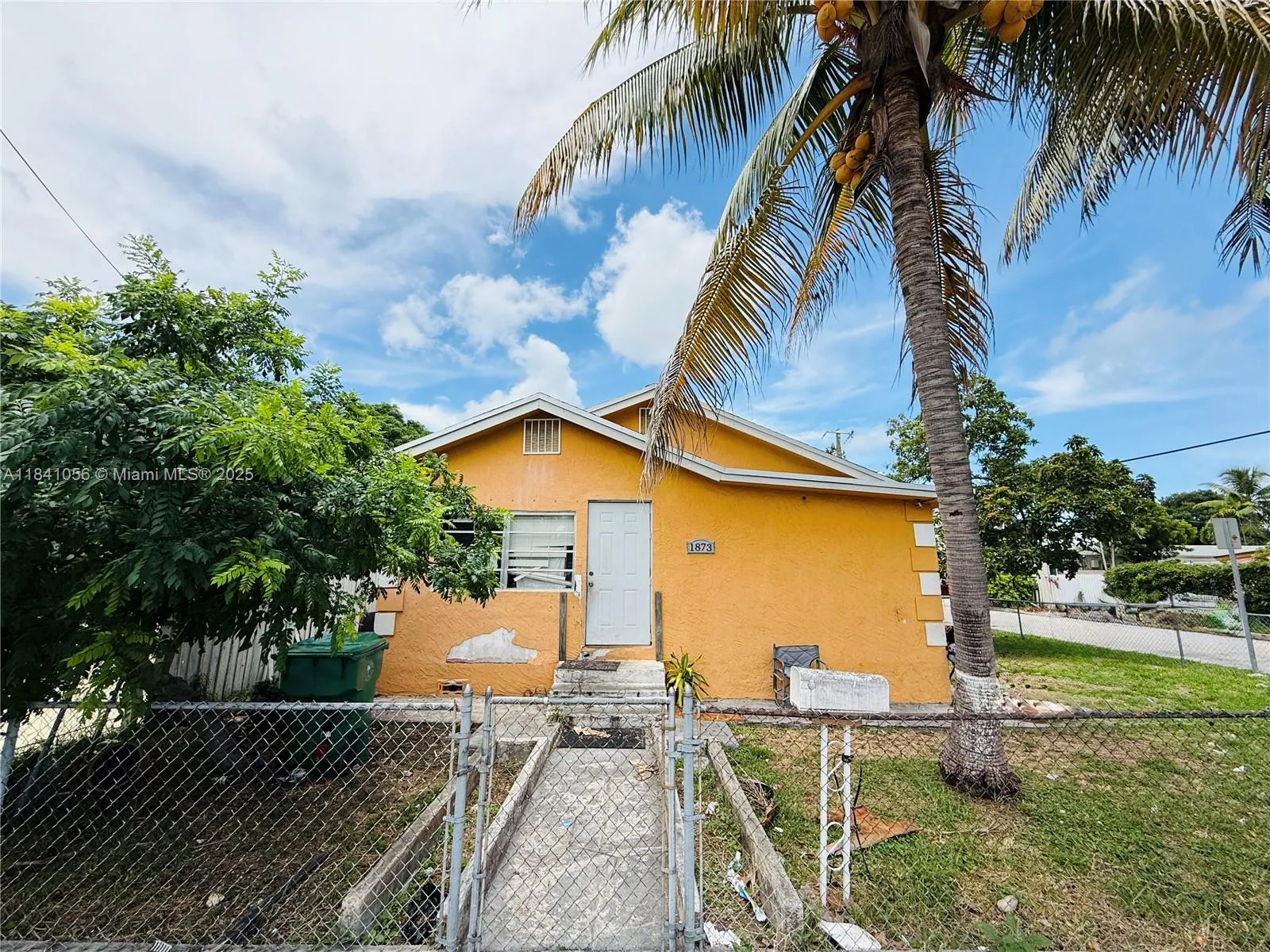 1873 Sw 3rd St, Miami, Florida 33135, Miami, Florida 33135, 3 Bedrooms Bedrooms, ,2 BathroomsBathrooms,Residential,For Sale,1873 Sw 3rd St, Miami, Florida 33135,A11841056